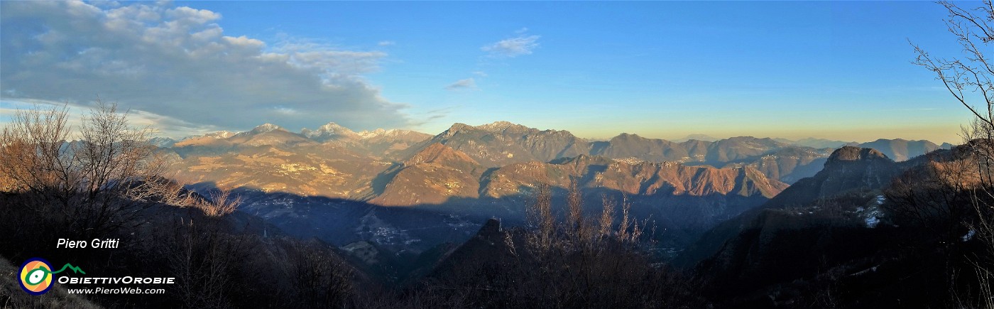 75 Ombre lunghe del tramonto in Valle Brembana.jpg